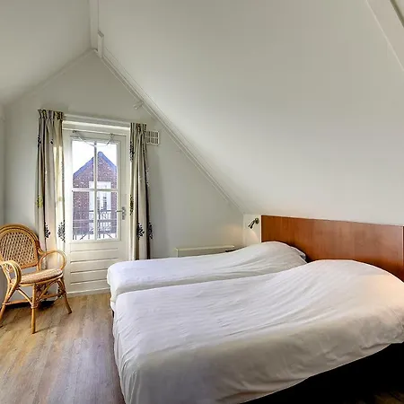 Vesting De Bronsbergen Villa Zutphen Exterior photo